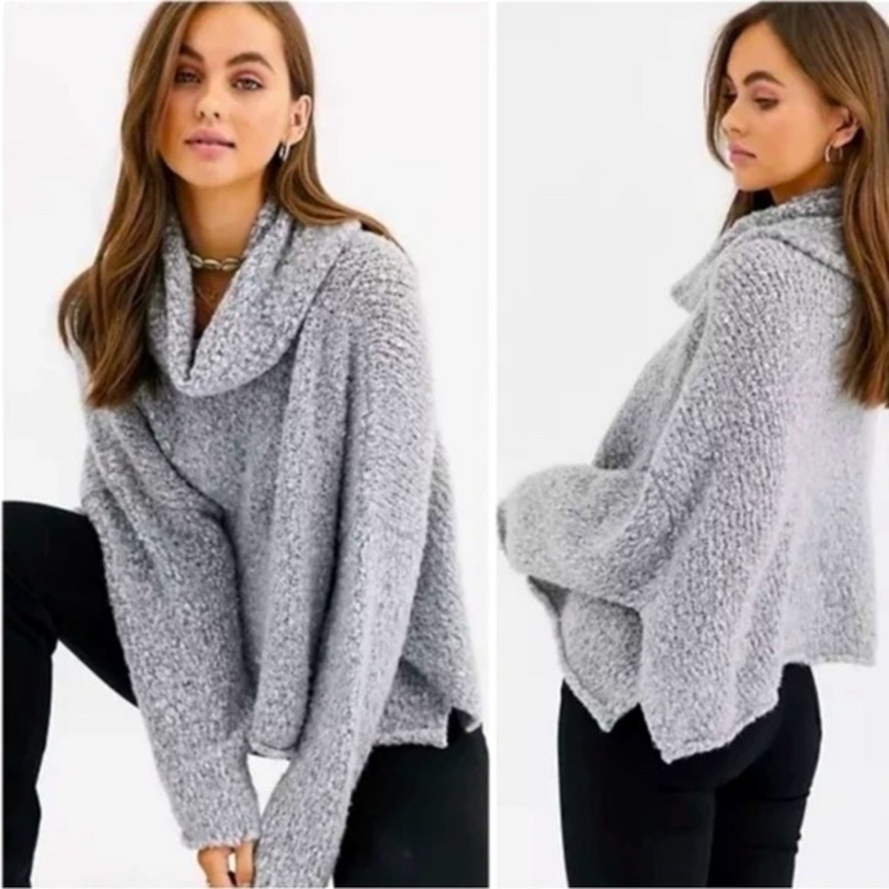 Free People BFF cowl‎ neck gray boxy oversized soft knit sweater small cozy